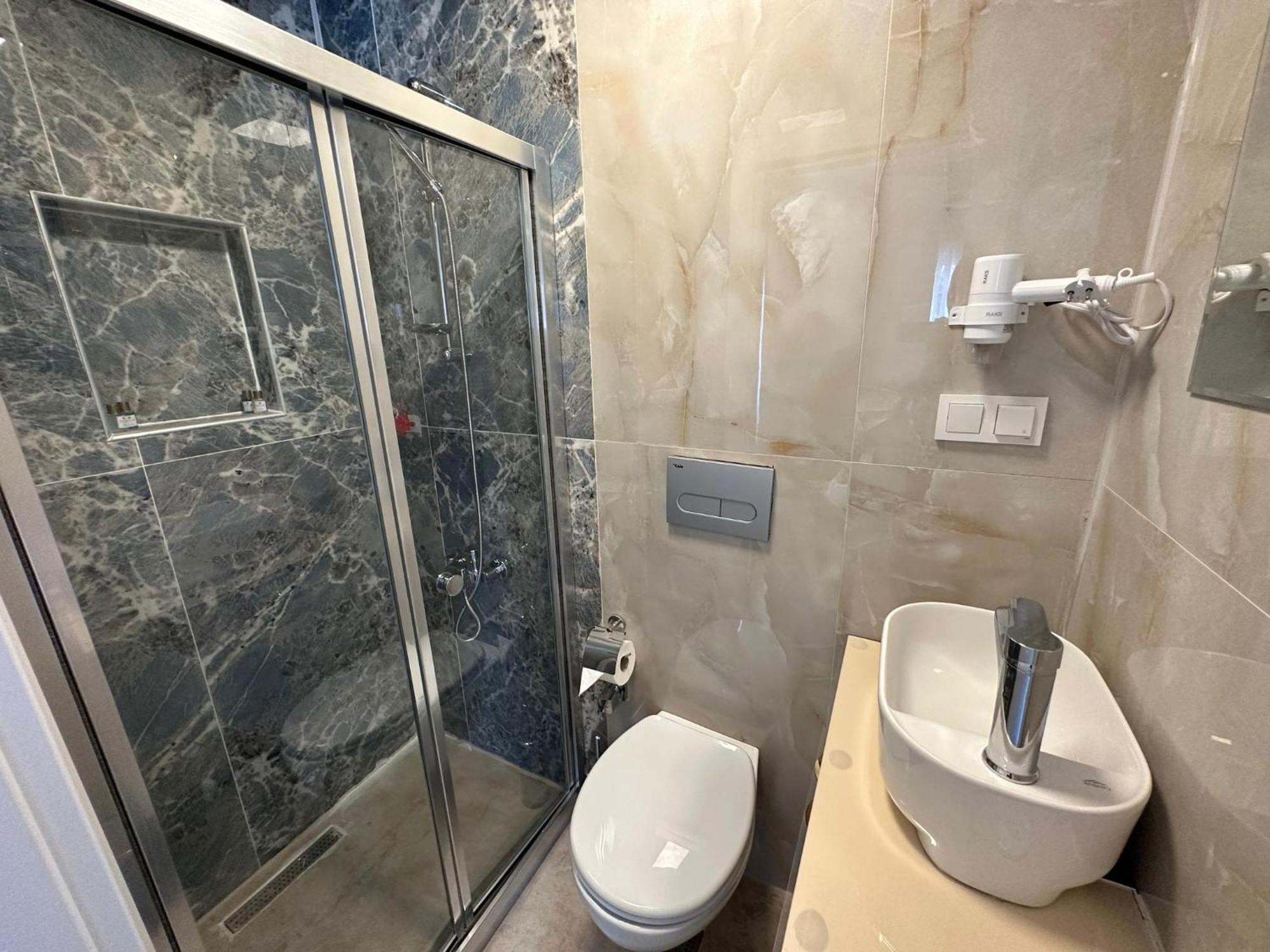 St945 Hotel